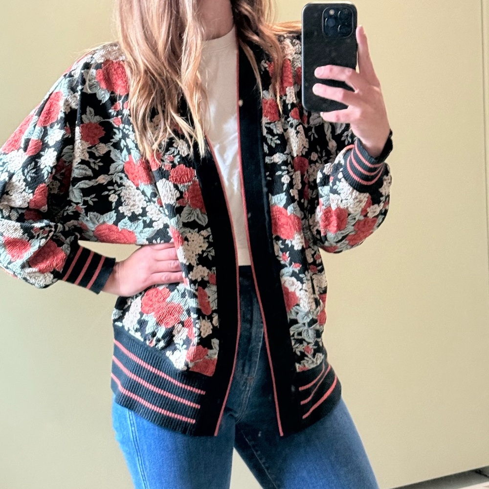 Floral Patterned Women's jacket